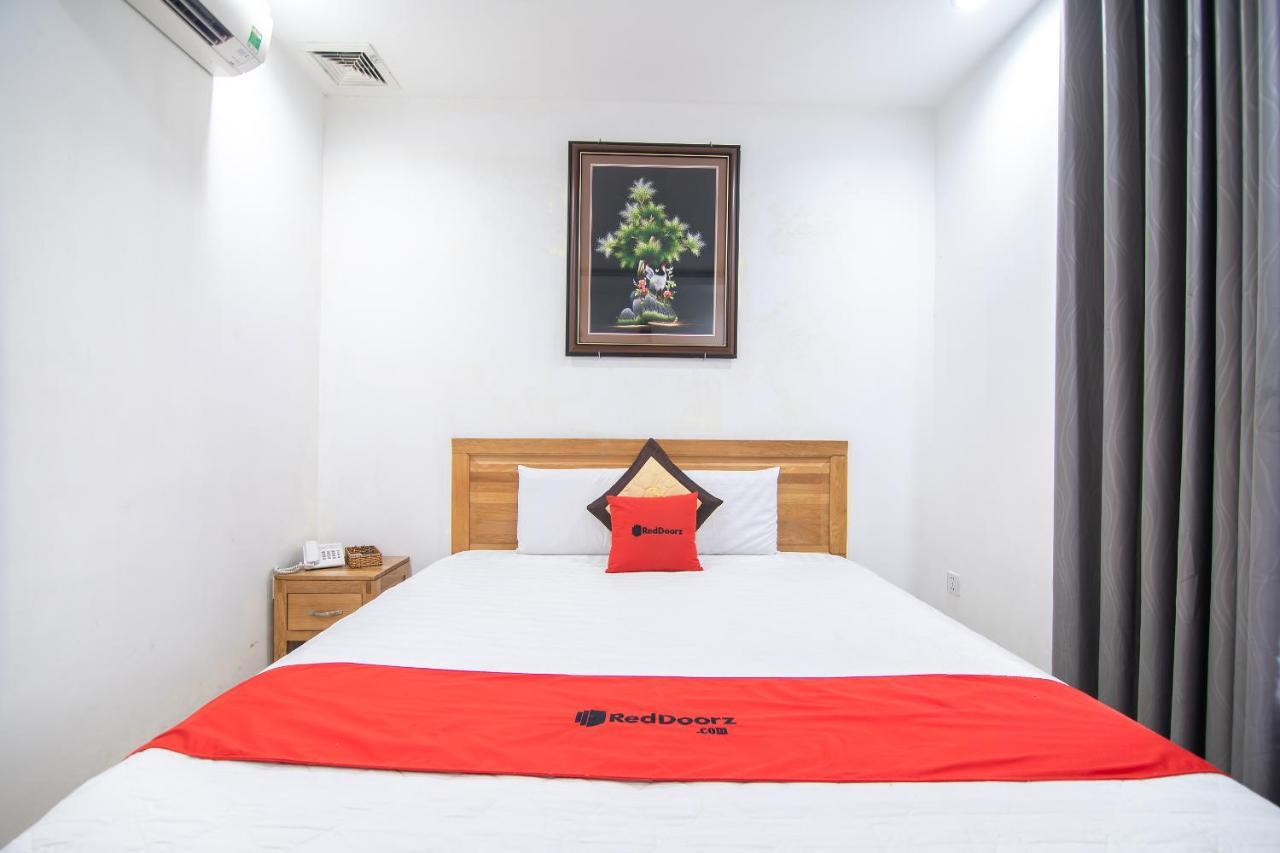 Reddoorz Plus New Sun Hotel Ho Şi Min Exterior foto
