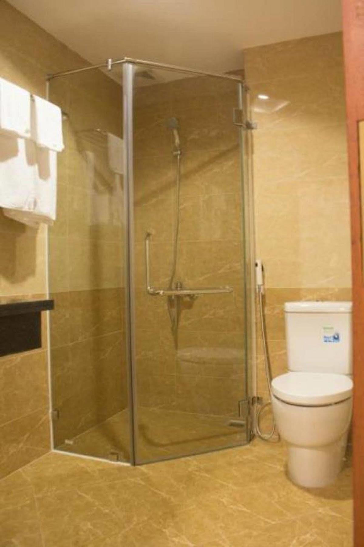Reddoorz Plus New Sun Hotel Ho Şi Min Exterior foto
