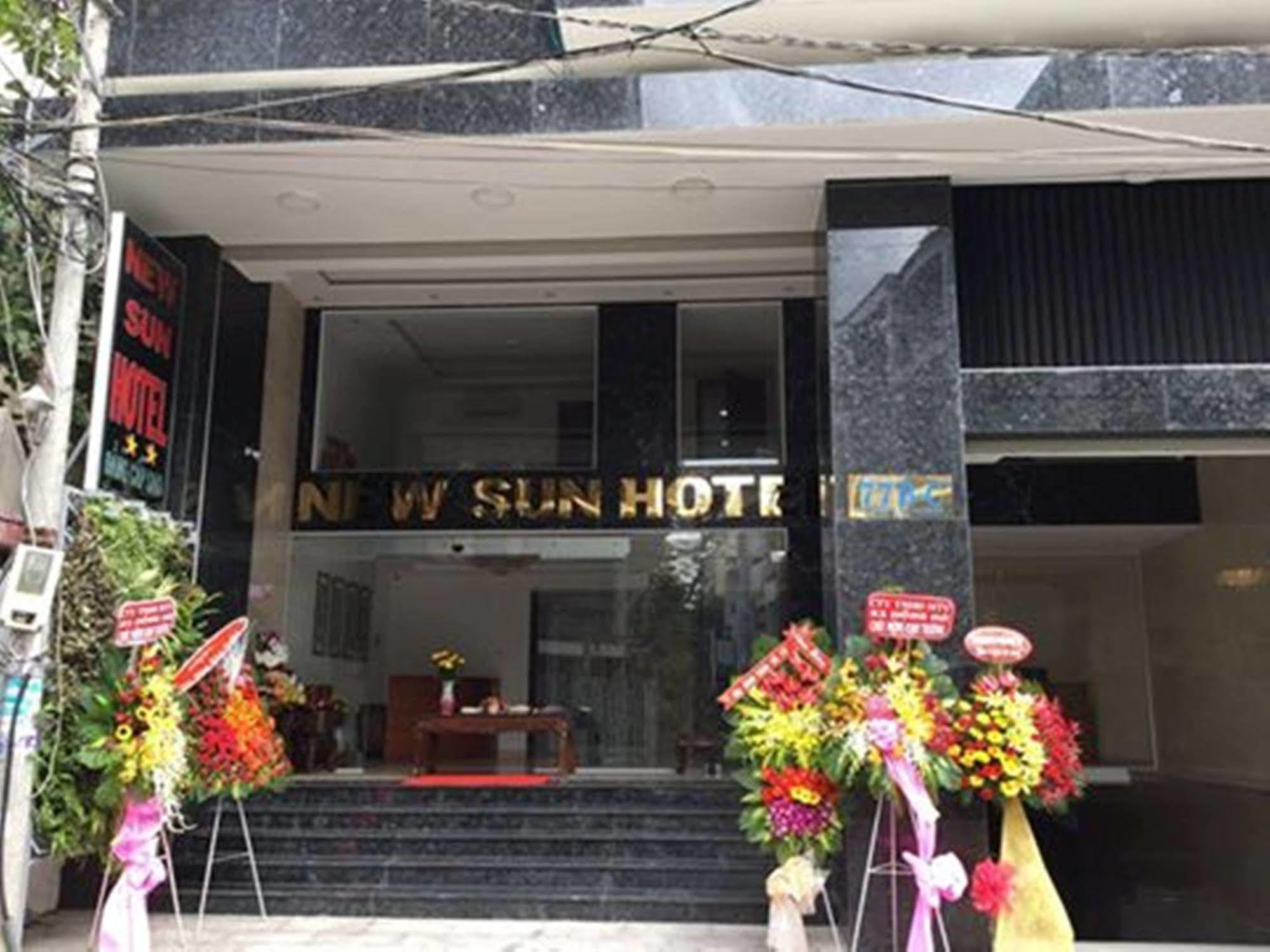 Reddoorz Plus New Sun Hotel Ho Şi Min Exterior foto