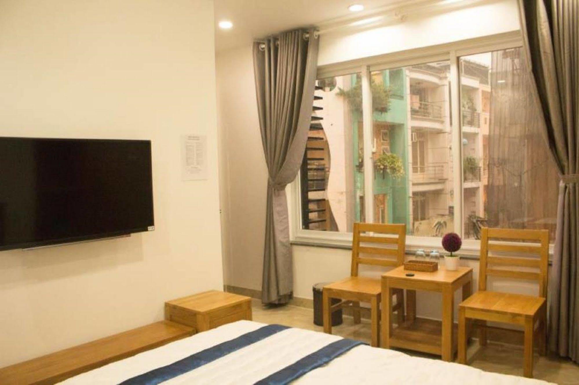 Reddoorz Plus New Sun Hotel Ho Şi Min Exterior foto